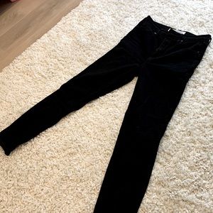 Black GAP skinny jeans.